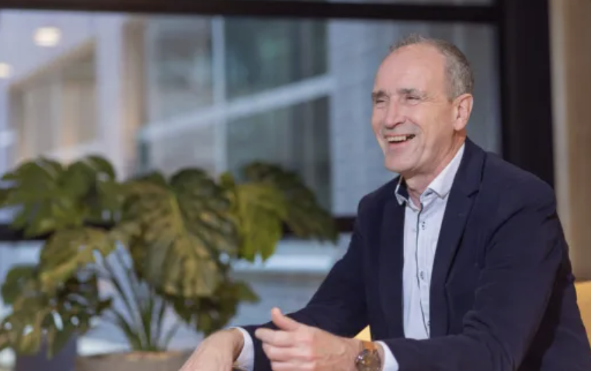 Honouring a Legacy: Frank Van Nueten, 15 Years Dedicated to Transport Progress and Well-Being